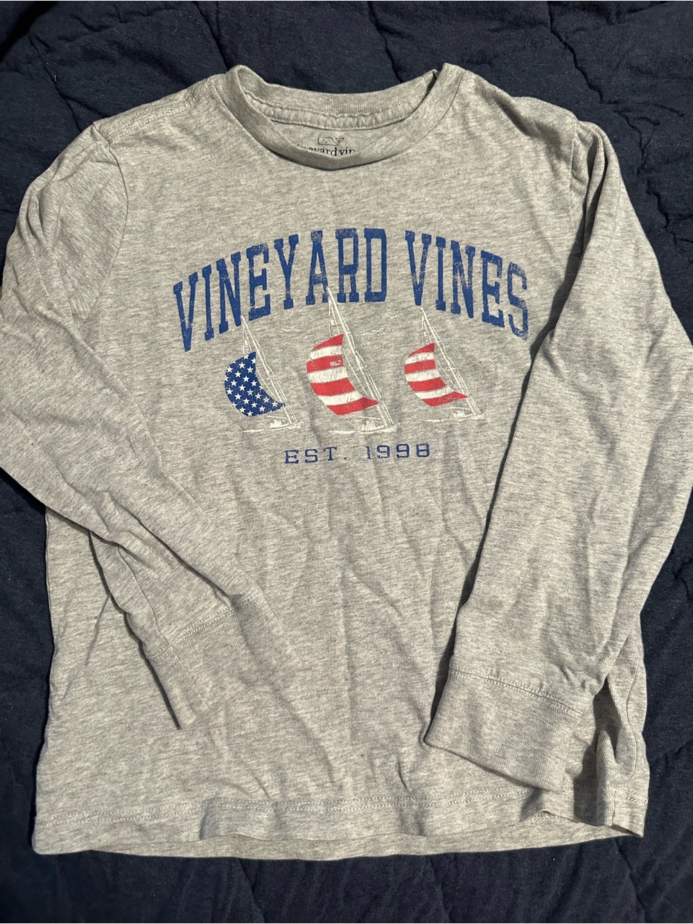 Vineyard Vines Boys Gray Long-Sleeve Graphic Tee